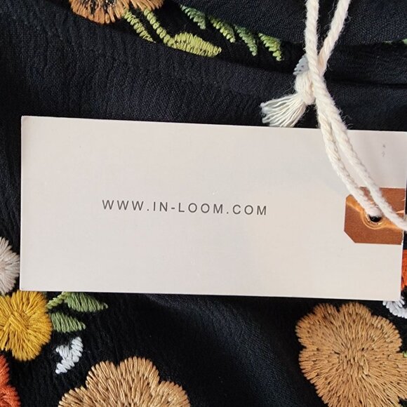 NEW In Loom Womens XS Top Embroidered Floral Tunic Peasant Black Multicolor Boho - Picture 11 of 12